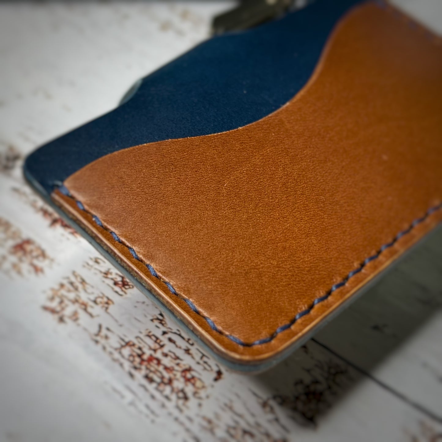 The Tupelo | Handmade Vegetable Tanned Leather Card Holder