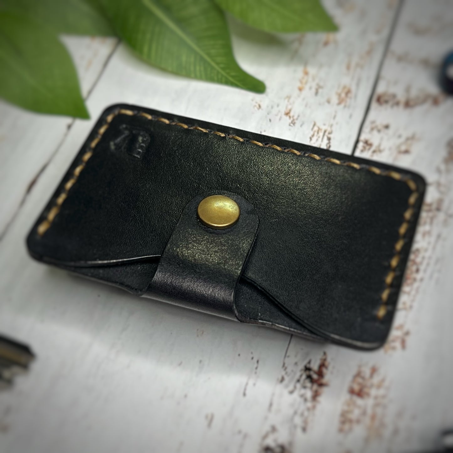 The Tupelo | Handmade Vegetable Tanned Leather Card Holder