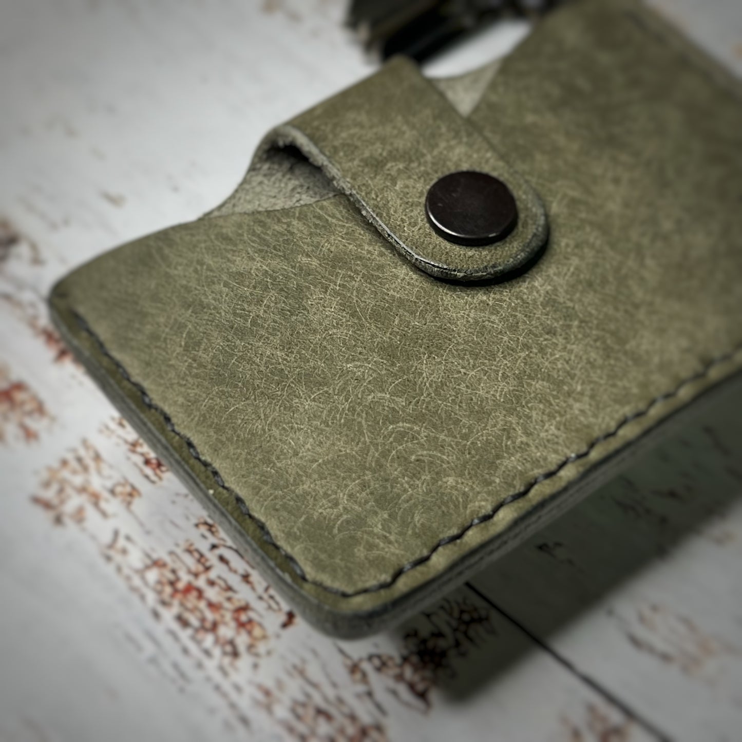 The Tupelo | Handmade Vegetable Tanned Leather Card Holder