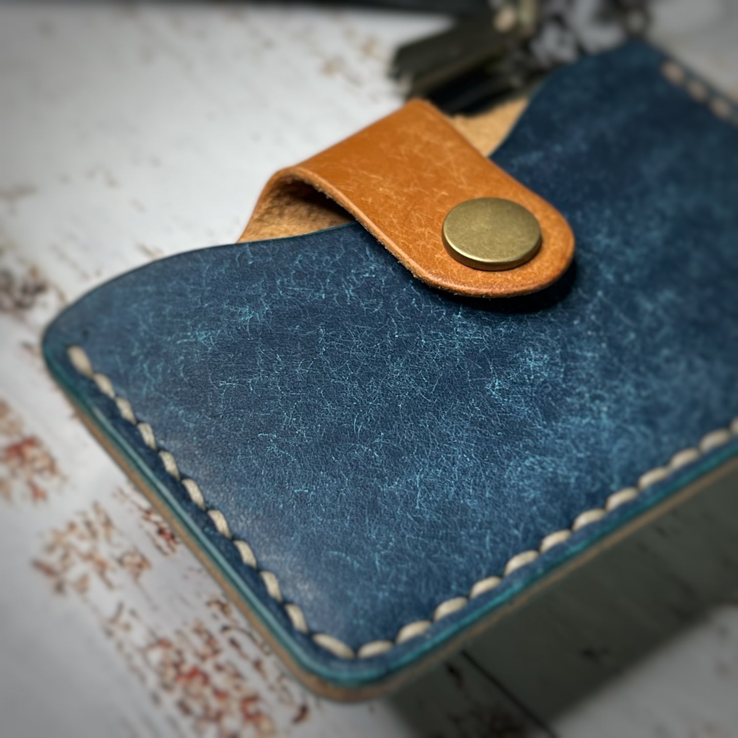 The Tupelo | Handmade Vegetable Tanned Leather Card Holder
