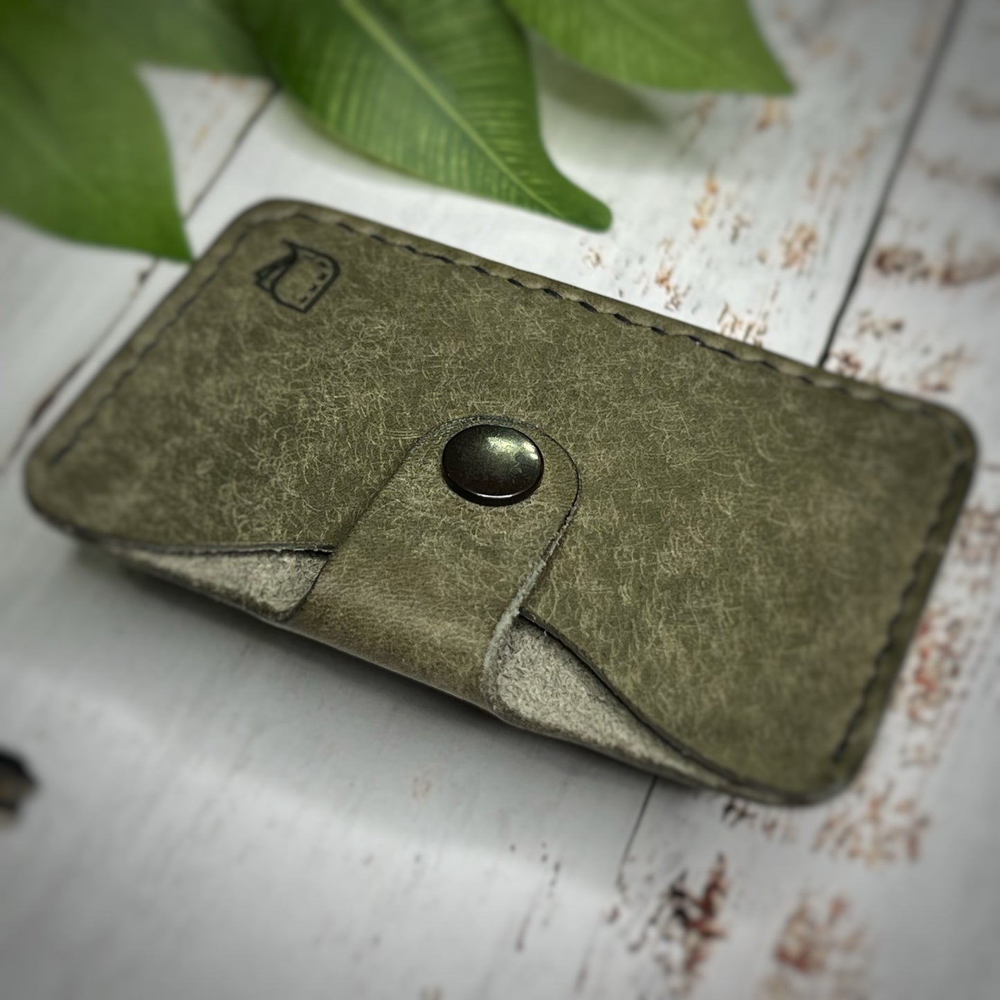 The Tupelo | Handmade Vegetable Tanned Leather Card Holder