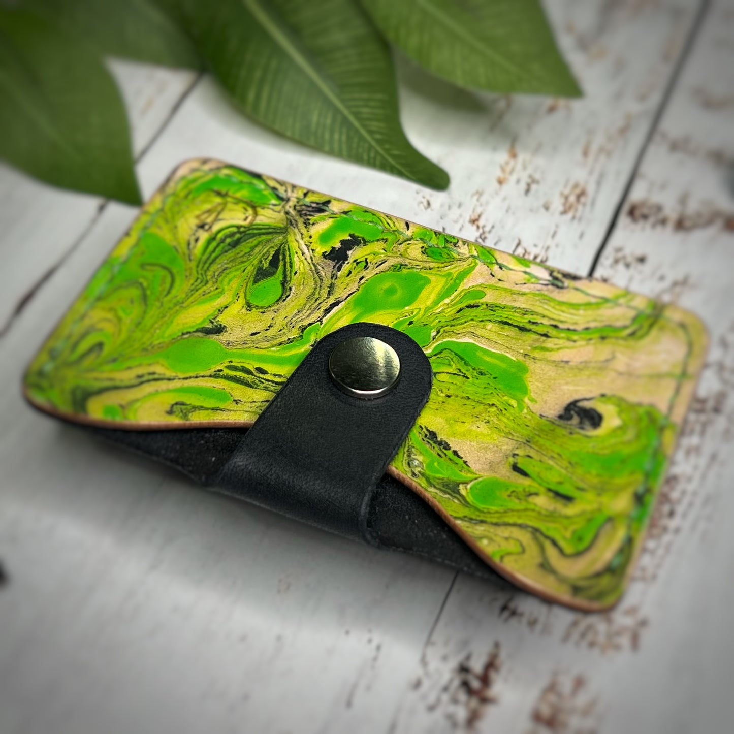 The Tupelo | Handmade Vegetable Tanned Leather Card Holder