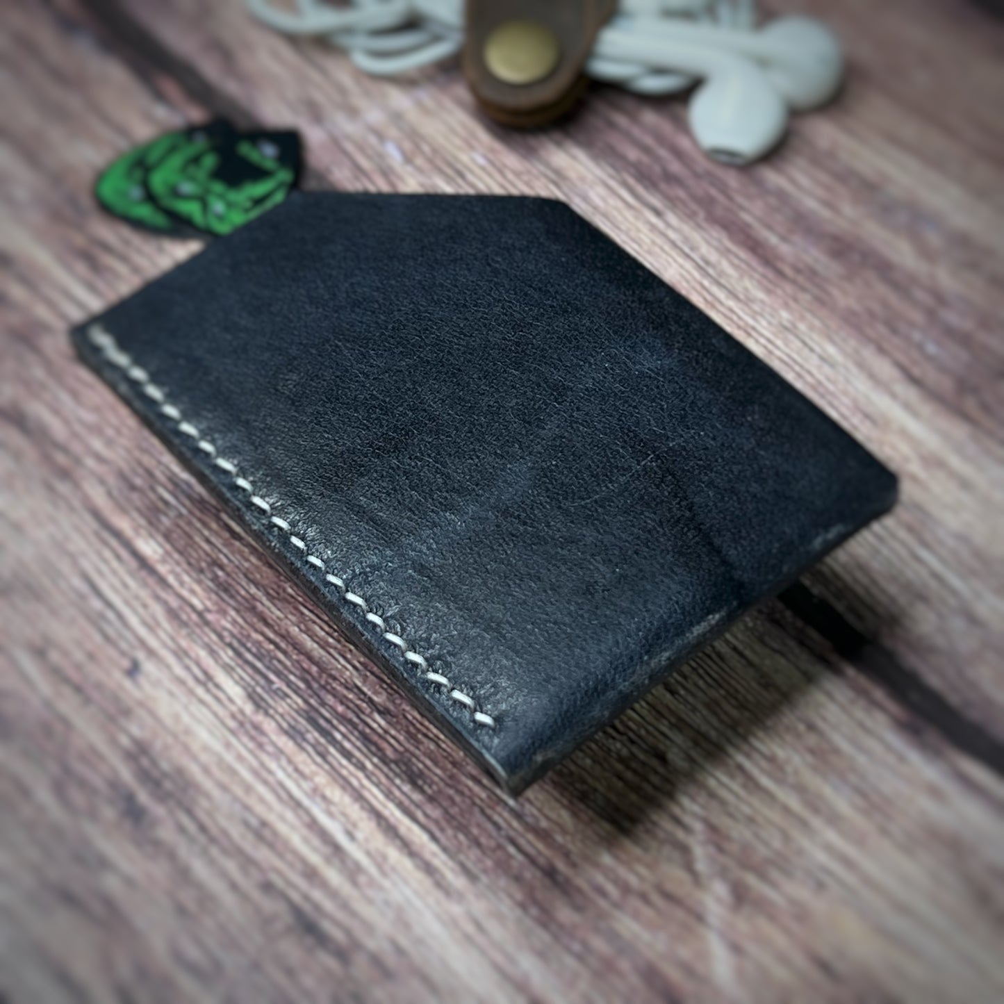 The Poplar | Handmade Vegetable Leather Card Holder