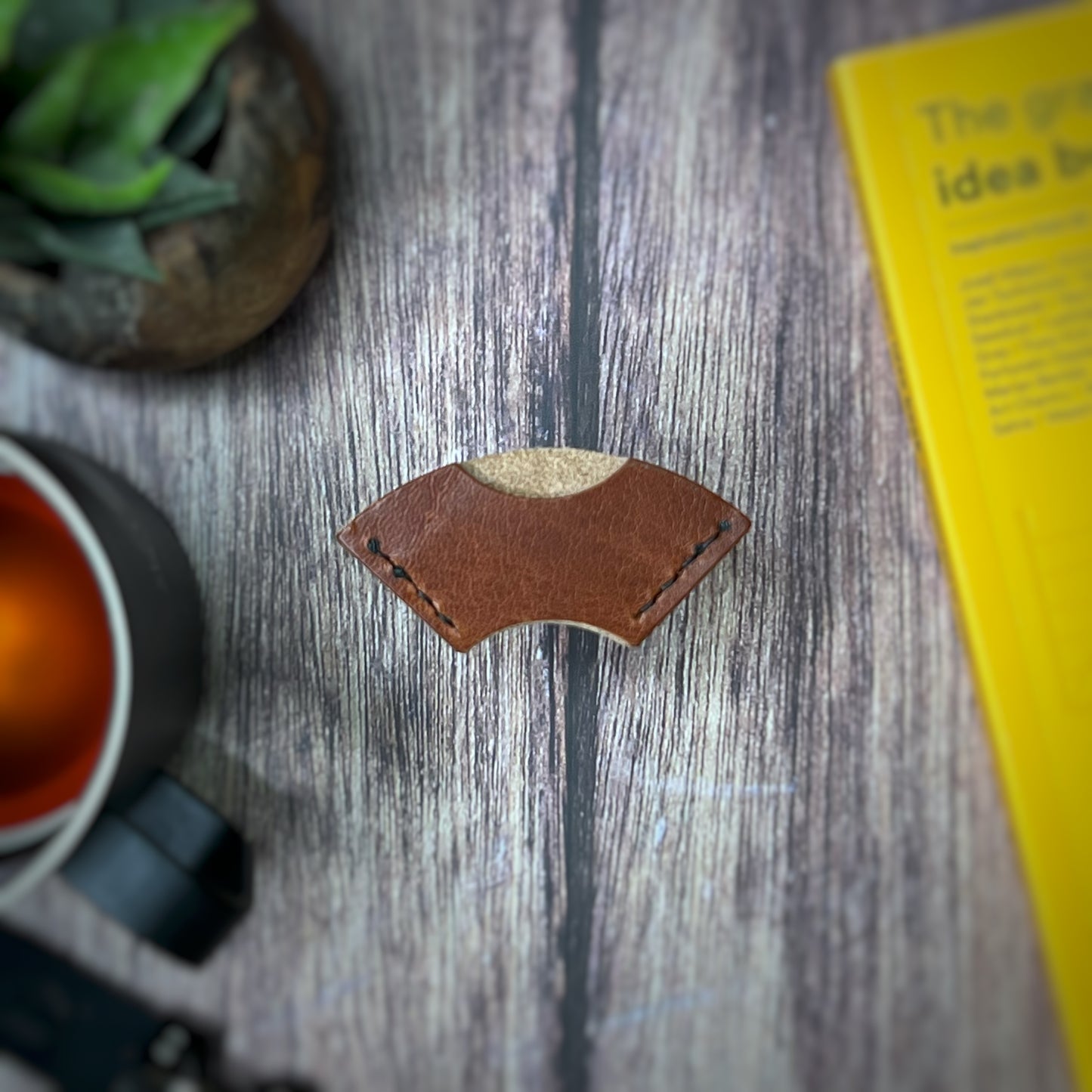 The Balsa | Handmade Leather Bookmark Corners